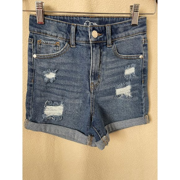 Art Class Medium Wash Ripped Rolled Bottom Shorts & Cat & Jack Black Activewear - Picture 4 of 8